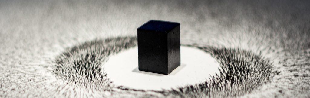 Metal Conveyor Belt Design for UV Curing and Magnetic Solidification Processing of Semiconductor Substrate