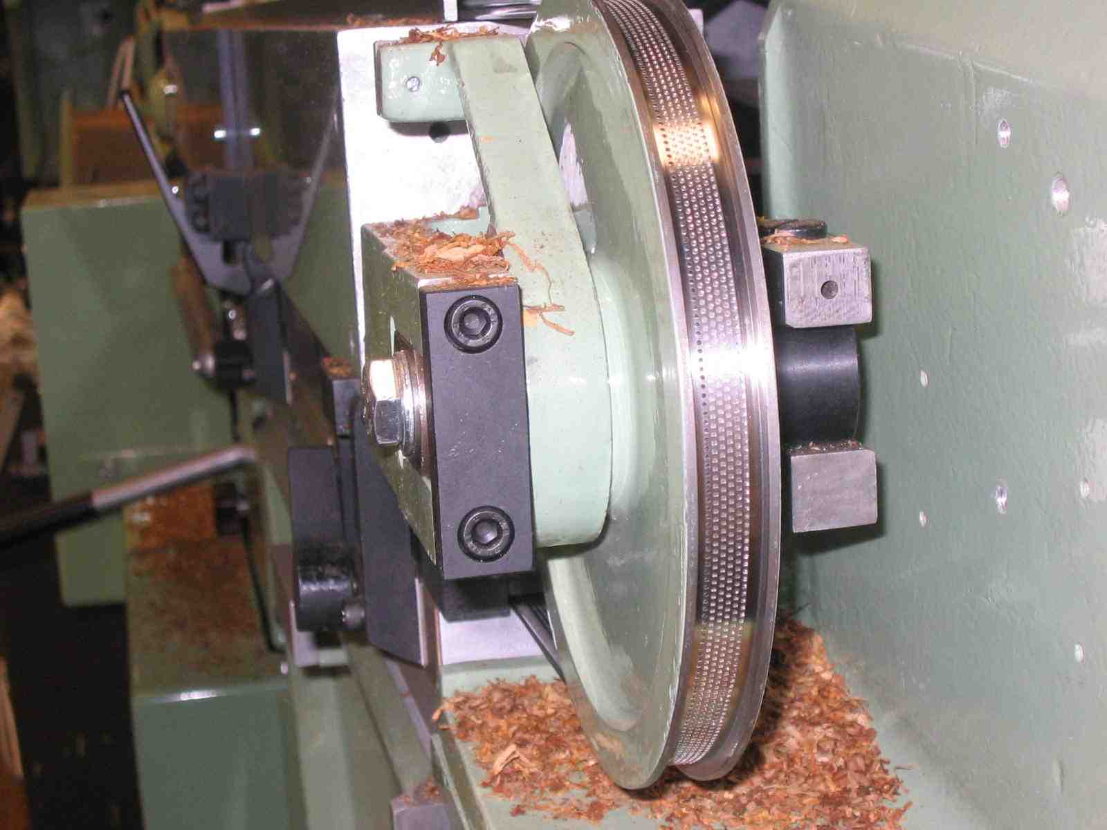 Puresteel® Metal Belts Provide An Efficient, Hygienic, Long-Lasting Solution For A Tobacco Machinery Manufacturer